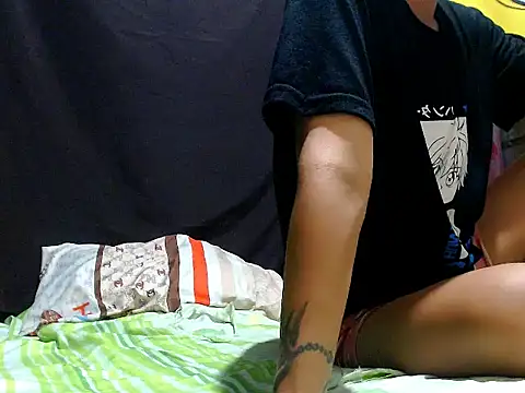 awesomemistress_bigcock - AwesomeMistress_Bigcock's free webcam - UK Sex Cams