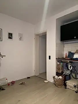  PennyPrincess chat room