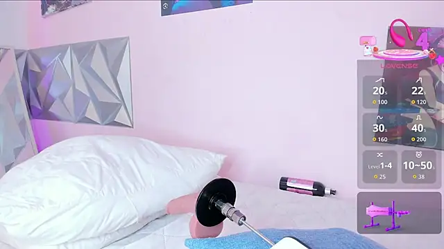 mia_gold_