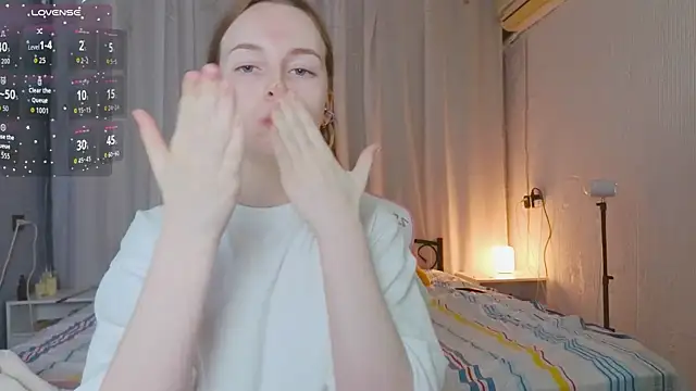 bae_cake_ webcam