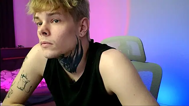DENIS_HERE