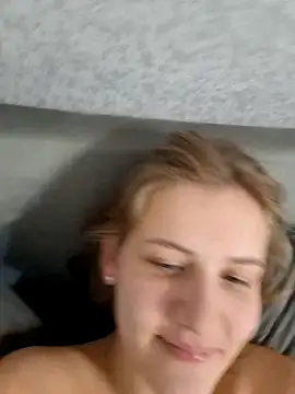 mooniekiss