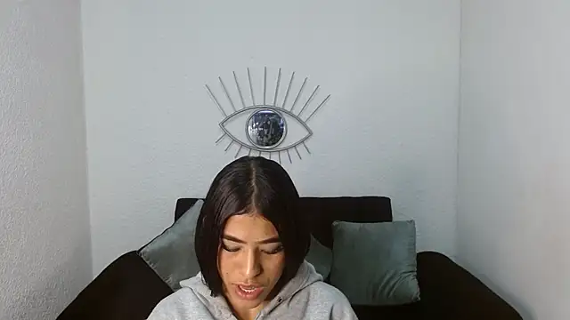 naomyfuckhard