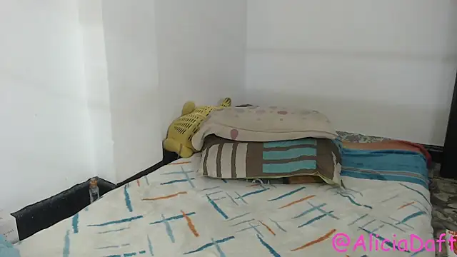 smoke_trip_alicia (T young) - fuck ass dildo