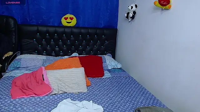 Melikasweetz webcam