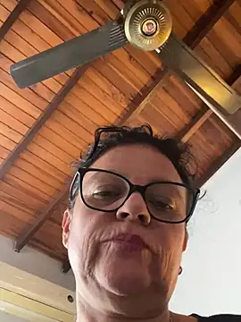 Sharongirl07 webcam