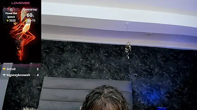 Bella_Evans_