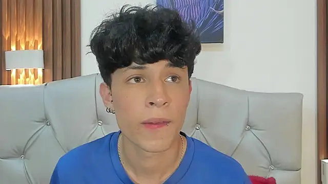 axel__evans (M twink) - RIDE DILDO