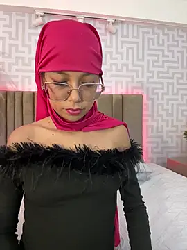 naishaa_ (Ask my age) - -Doggy Style + 3 minutes Lovense💦