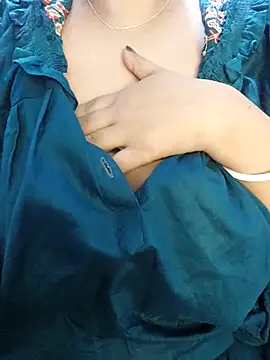 Adiba_2 webcam