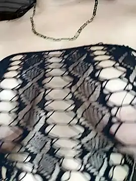 yelly (F young) - Acaricia mi coño