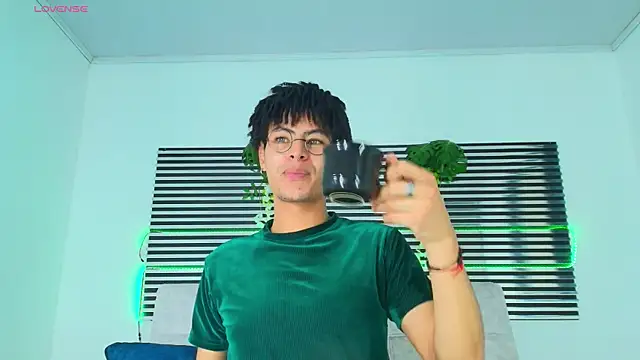 Preview of thiiagosaeenz