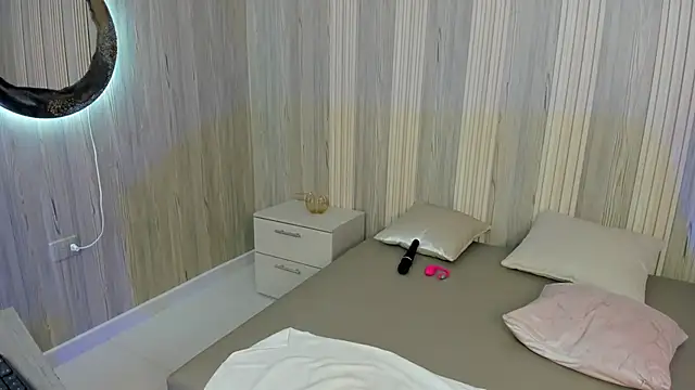 Isabellaa_Rosee webcam