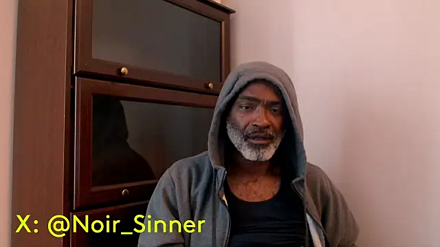 sinnernoir (Ask my age) - nude