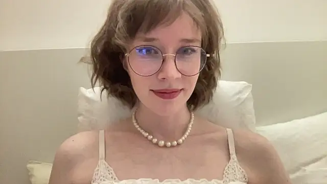 ms_christiana - Ms_christiana's free webcam - UK Sex Cams