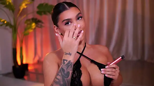 natydesiree - NatyDesiree's free webcam - UK Sex Cams