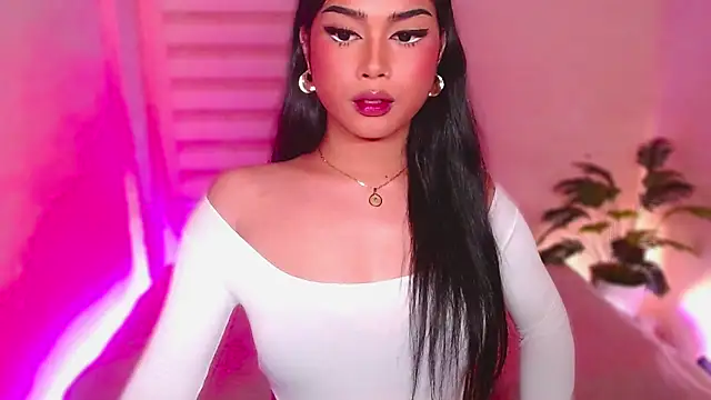missgreta_hunterx - MissGreta_Hunterx's free webcam - UK Sex Cams