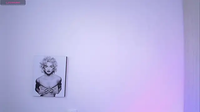 Millie_bobby webcam
