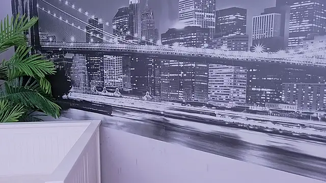 JulyMilky webcam