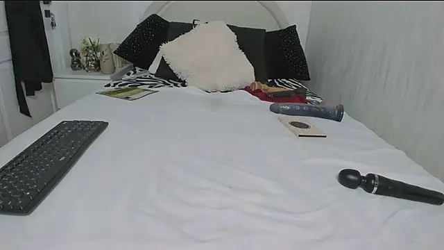 boobies4fun - Boobies4fun's free webcam - UK Sex Cams