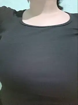 Shine_Mai webcam