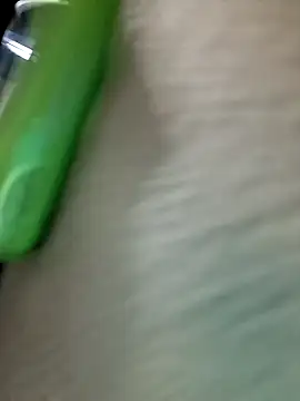 lovemcurvy69 - Lovemcurvy69's free webcam - UK Sex Cams