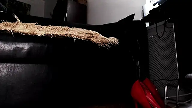 imperatriza - Imperatriza's free webcam - UK Sex Cams