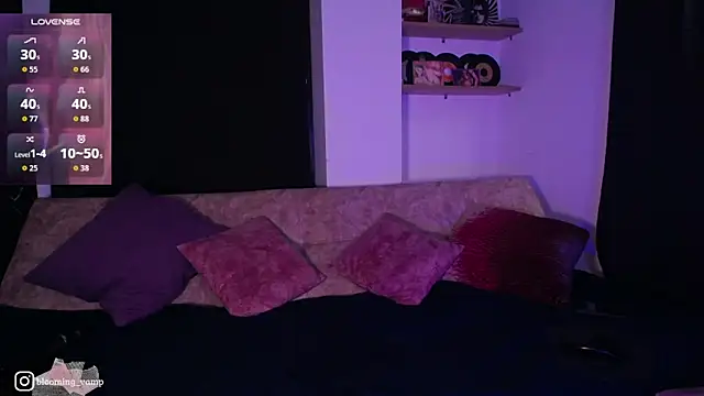dark__nymph webcam