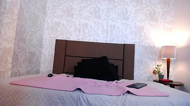 Ava_Raye webcam