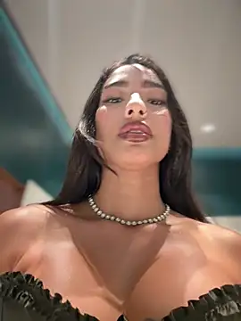 DulceLenns live sex cam