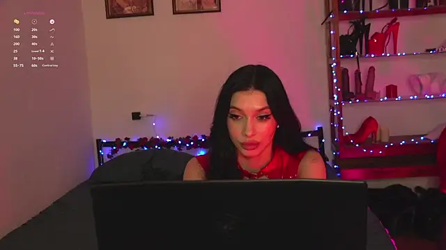 Olivia_Faye