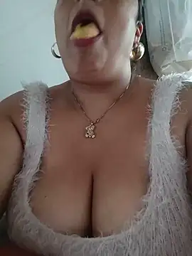 SHARAAY__GOLD