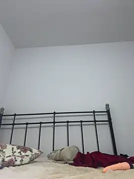 Tenny_shy