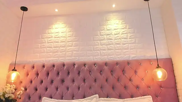 nela_moretti webcam
