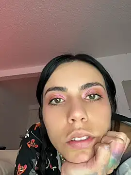 i_am_nina_ - I_am_nina_'s free webcam - UK Sex Cams
