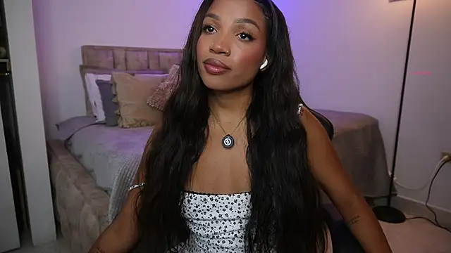 eimi_spacee webcam