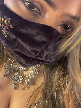 Samaira_Juicy143