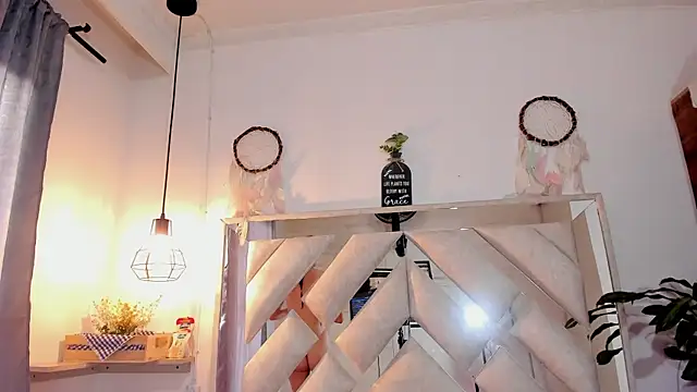 sofy_bonnet1 - Sofy_bonnet1's free webcam - UK Sex Cams