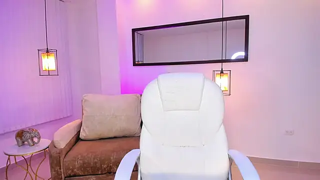 amara_foxx