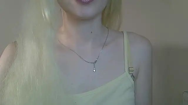 viravrema - ViraVrema's free webcam - UK Sex Cams
