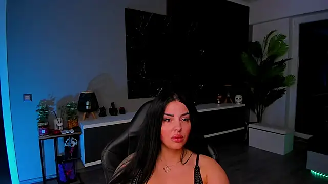 anemarieejolie - Anemarieejolie's free webcam - UK Sex Cams