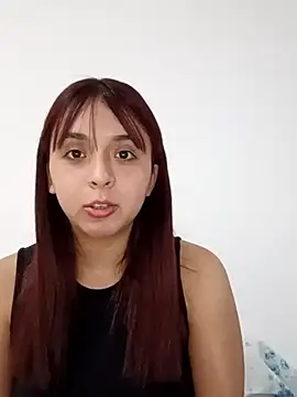 lolitta24 - Lolitta24's free webcam - UK Sex Cams
