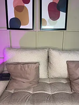 megangrace_ - MeganGrace_'s free webcam - UK Sex Cams