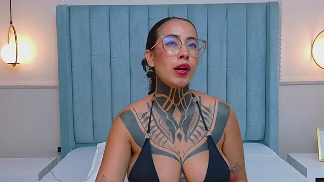 nicoleblum - NicoleBlum's free webcam - UK Sex Cams