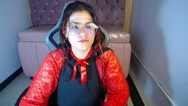 scarlett_jhonson_ch - Scarlett_jhonson_ch's free webcam - UK Sex Cams