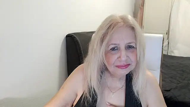 susilifexxx - SusiLifeXXX's free webcam - UK Sex Cams