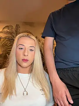 Strongqueen live sex cam