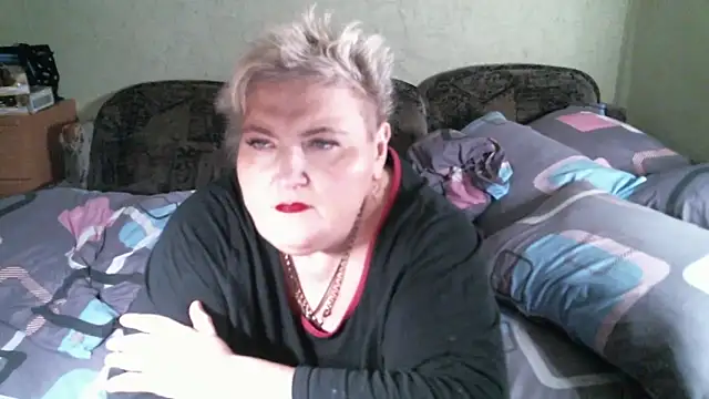 lana555 - Lana555's free webcam - UK Sex Cams