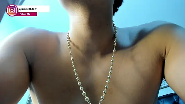 lander_cruz - Lander_Cruz's free webcam - UK Sex Cams