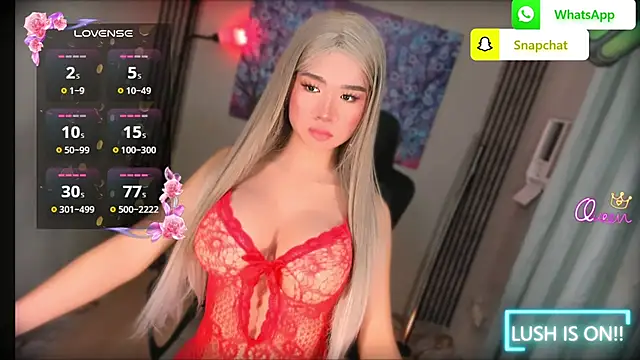 xBigSurpriseLorainex webcam